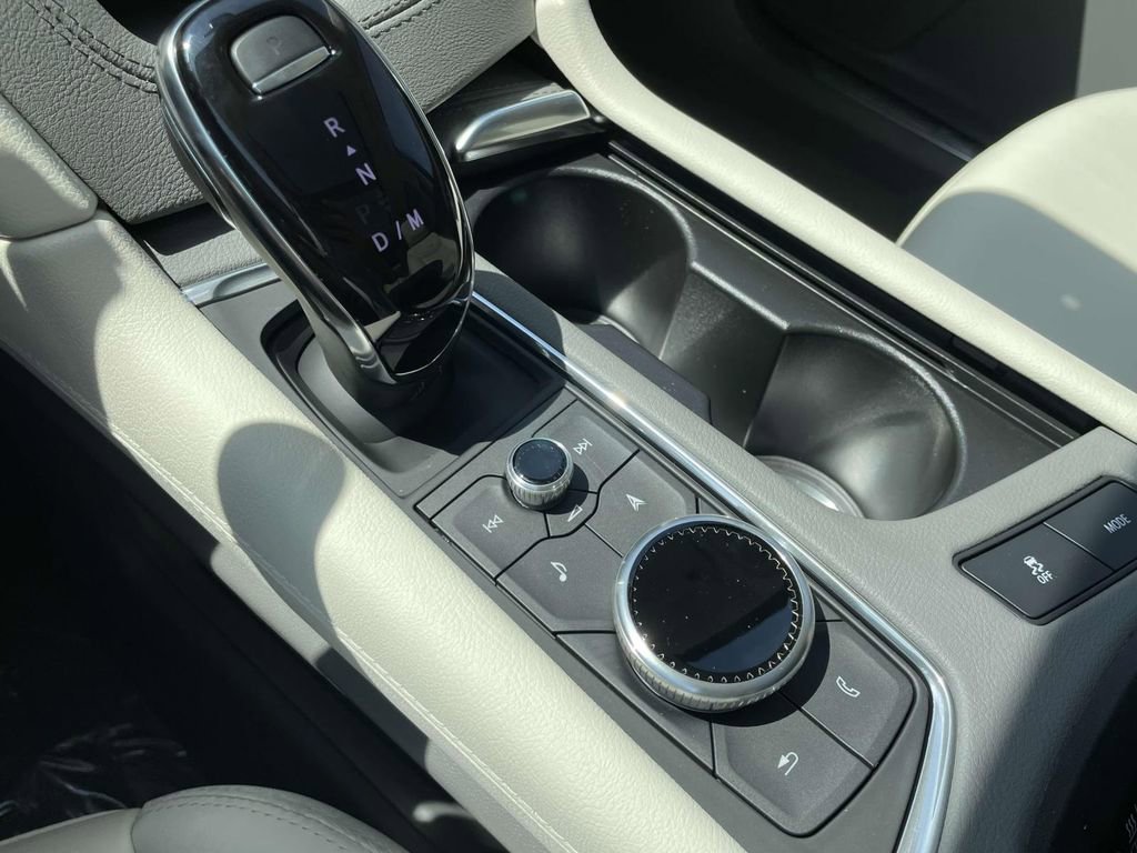 New 2025 Cadillac XT5 Premium Luxury image 26