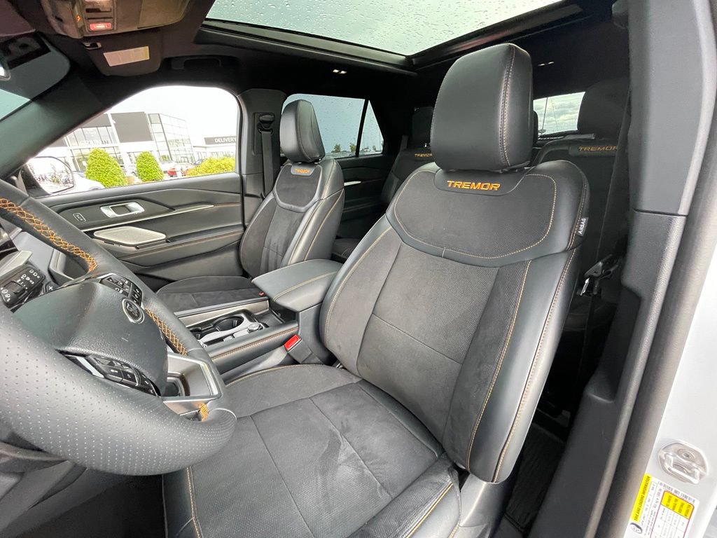 Used 2026 Ford Explorer Tremor w/ Tremor Ultimate Package AWD/4WD image 23