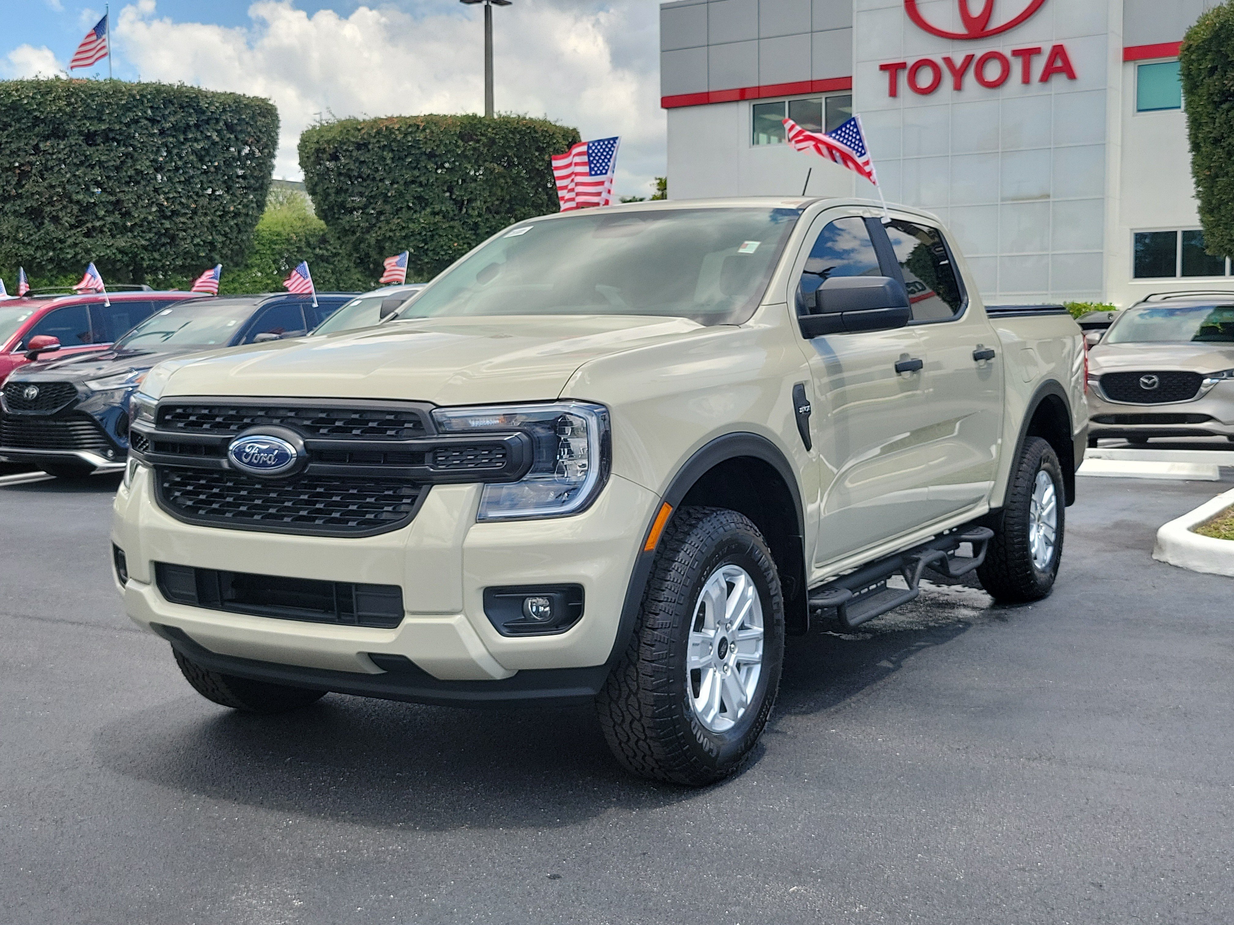 Used 2025 Ford Ranger XL RWD image 6