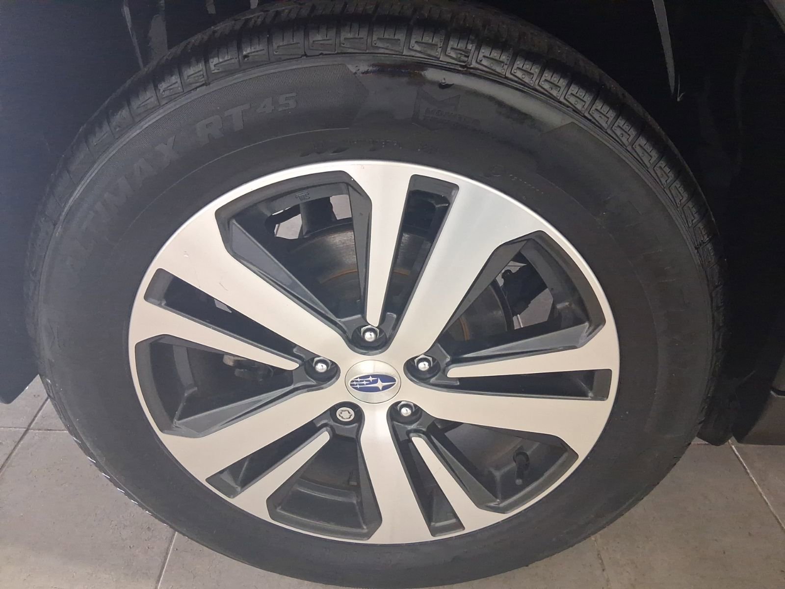 Used 2019 Subaru Outback 3.6R Limited w/ Popular Package #2 image 12