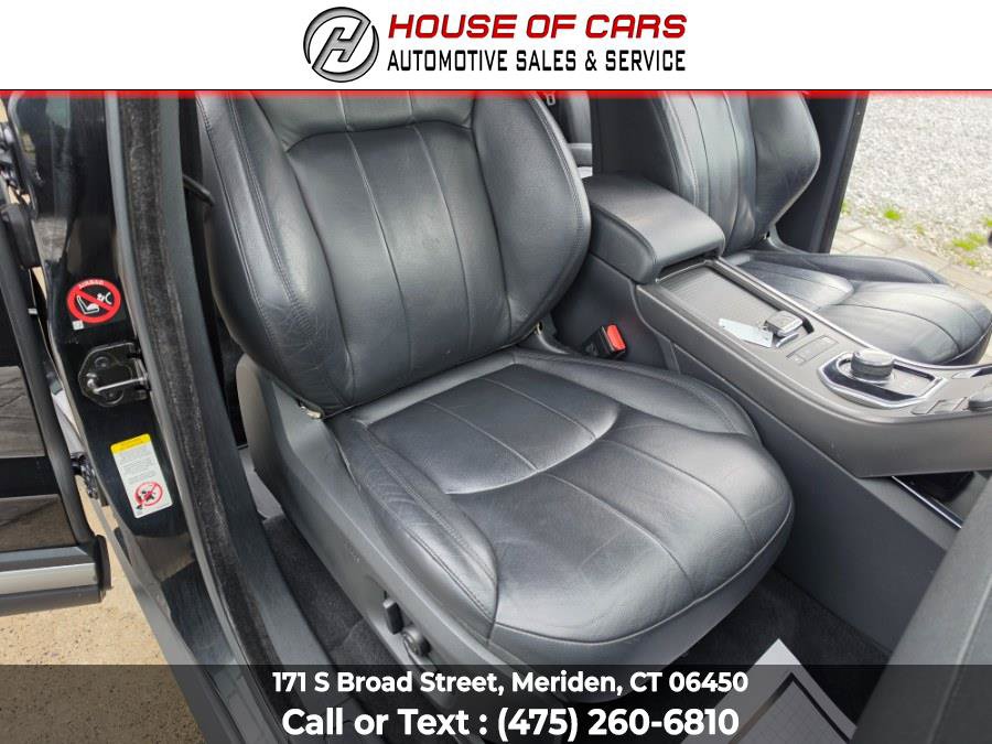 Used 2018 Land Rover Range Rover Evoque AWD/4WD image 44