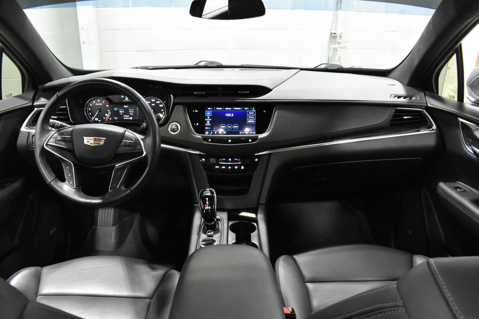 Used 2021 Cadillac XT5 Premium Luxury w/ LPO, Floor Liner Package image 6