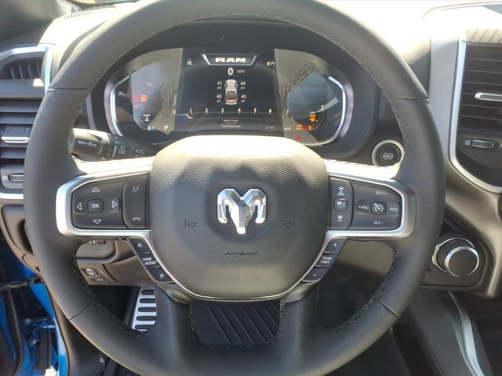 New 2026 RAM 1500 Big Horn AWD/4WD image 12