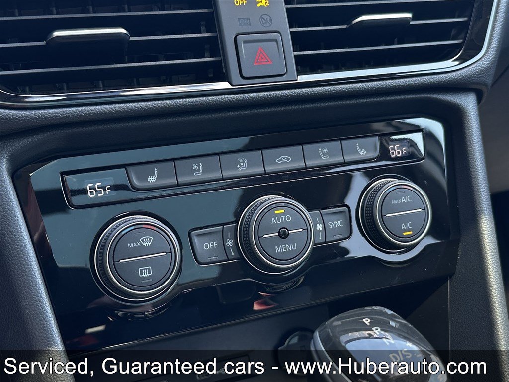 Used 2023 Volkswagen Taos SEL AWD/4WD image 33