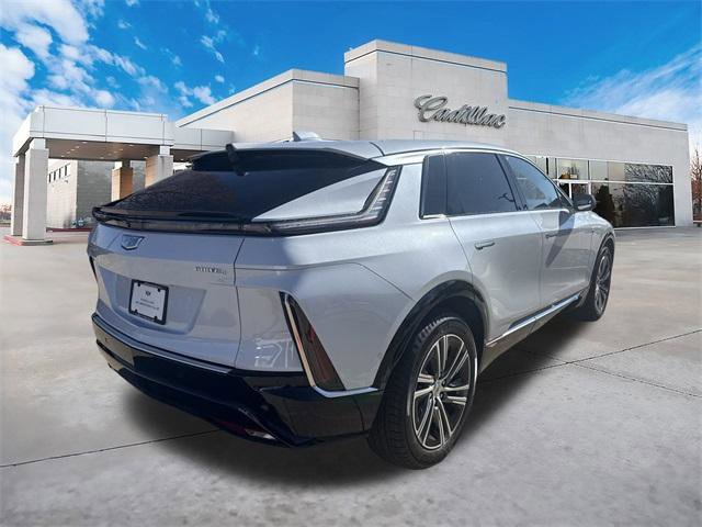 New 2026 Cadillac Lyriq Premium Luxury image 3