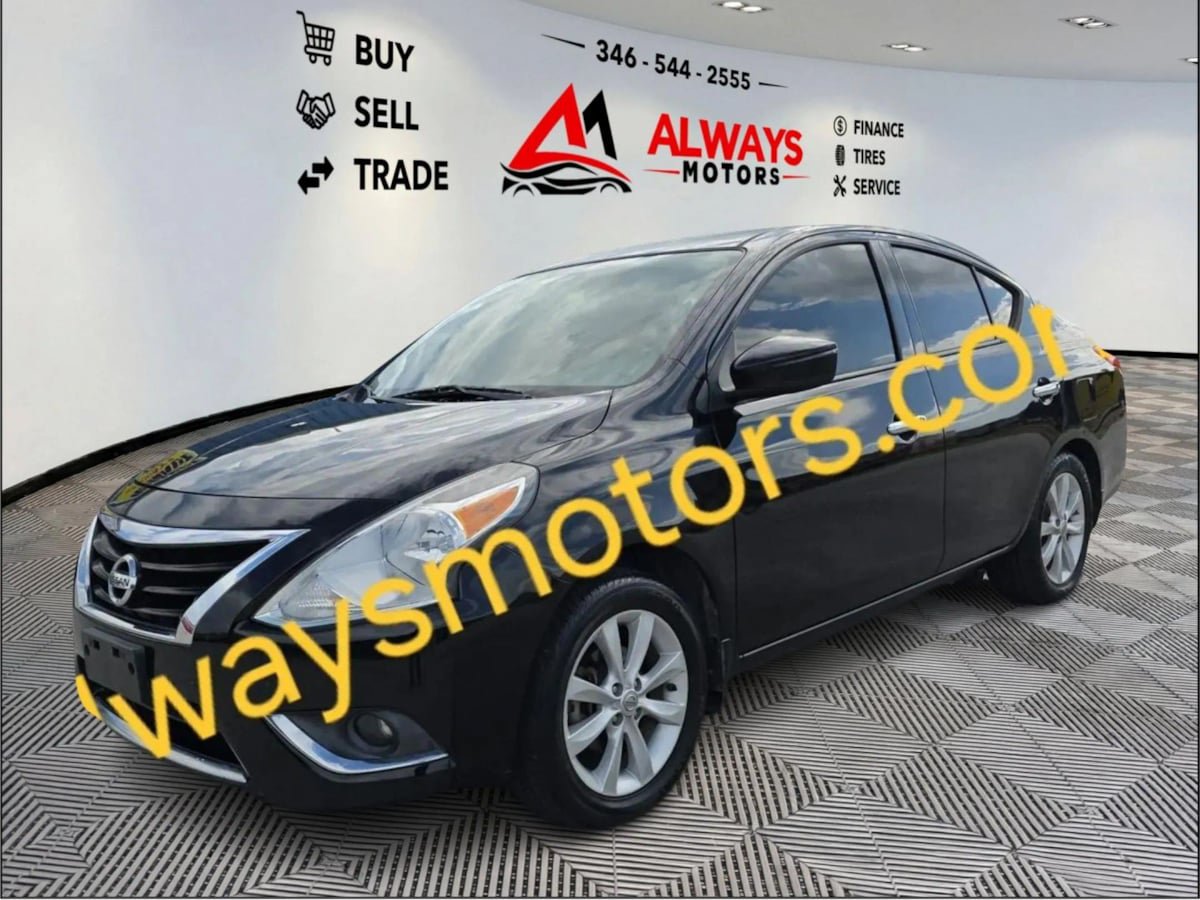 Used 2015 Nissan Versa w/ SL Tech Package FWD image 8