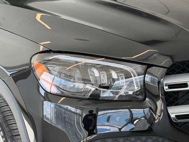Certified 2023 Mercedes-Benz GLS 450 4MATIC image 9