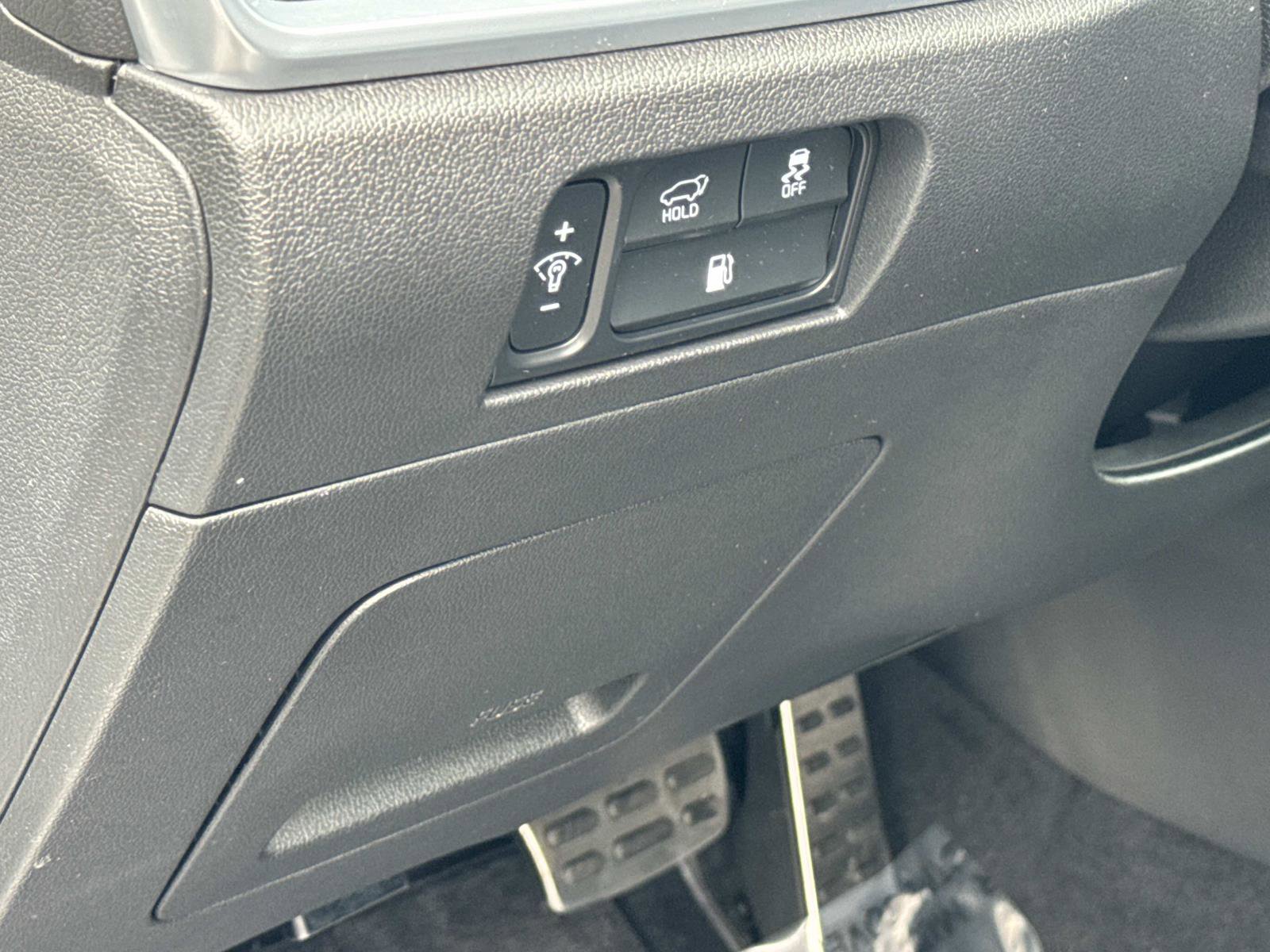 Used 2025 Kia Sorento SX Prestige image 11