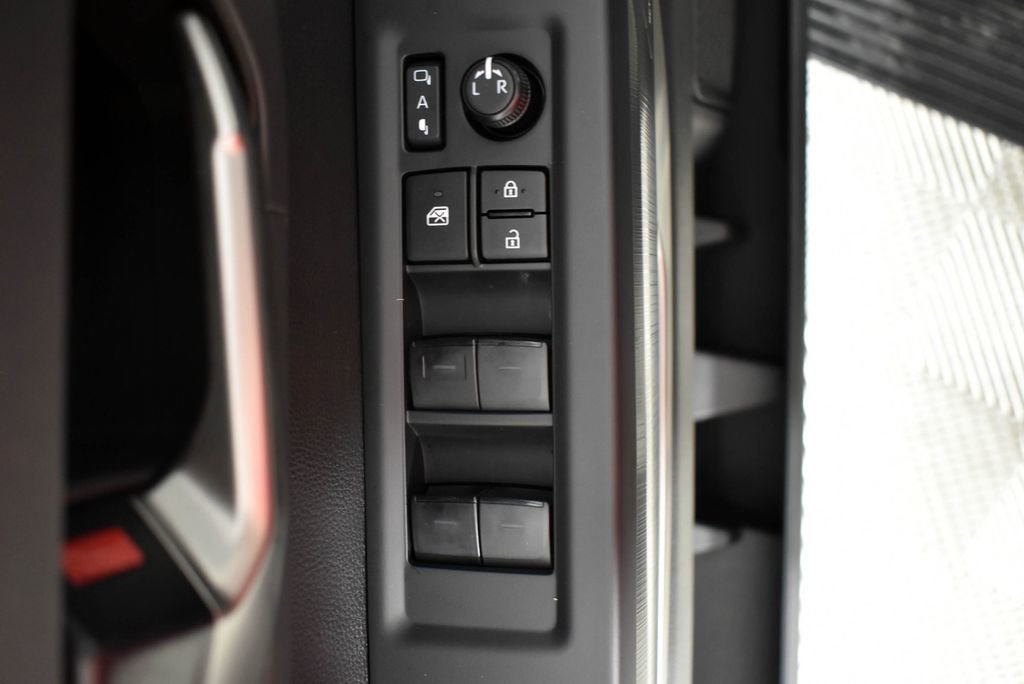 Used 2026 Toyota Tundra Platinum image 13