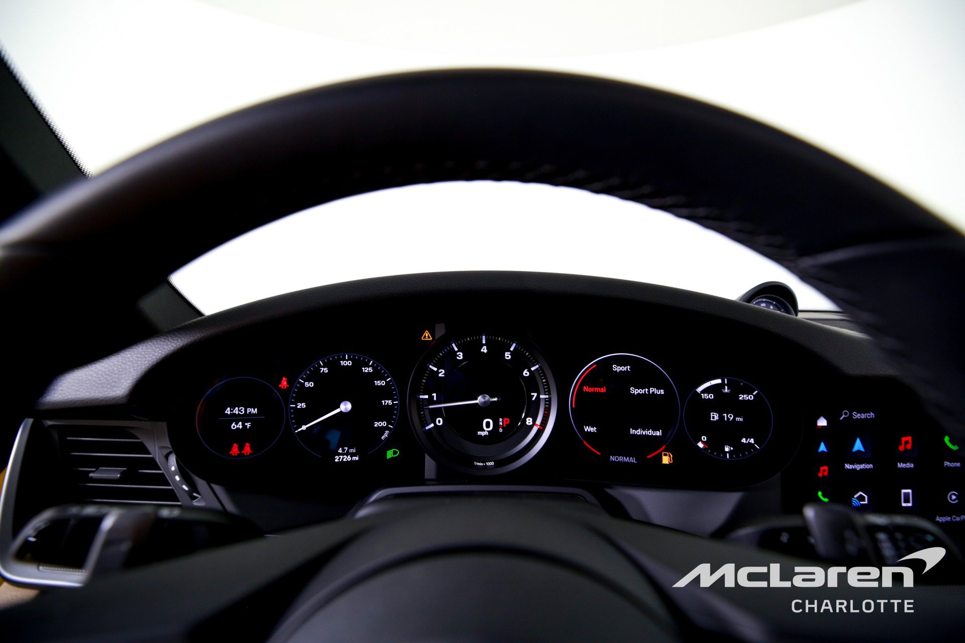 Used 2022 Porsche 911 Carrera 4S w/ Premium Package image 13