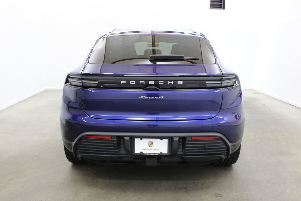 New 2024 Porsche Macan 4 Electric image 6