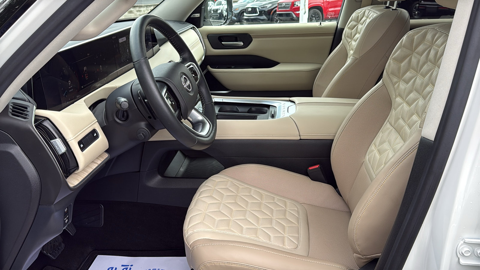 Certified 2026 Nissan Armada Platinum AWD/4WD image 19