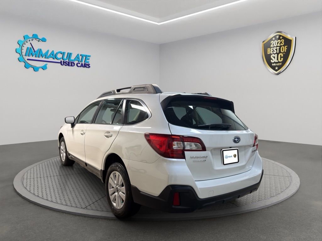 Used 2019 Subaru Outback 2.5i AWD/4WD image 3