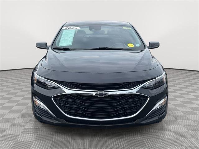 Used 2023 Chevrolet Malibu RS image 2