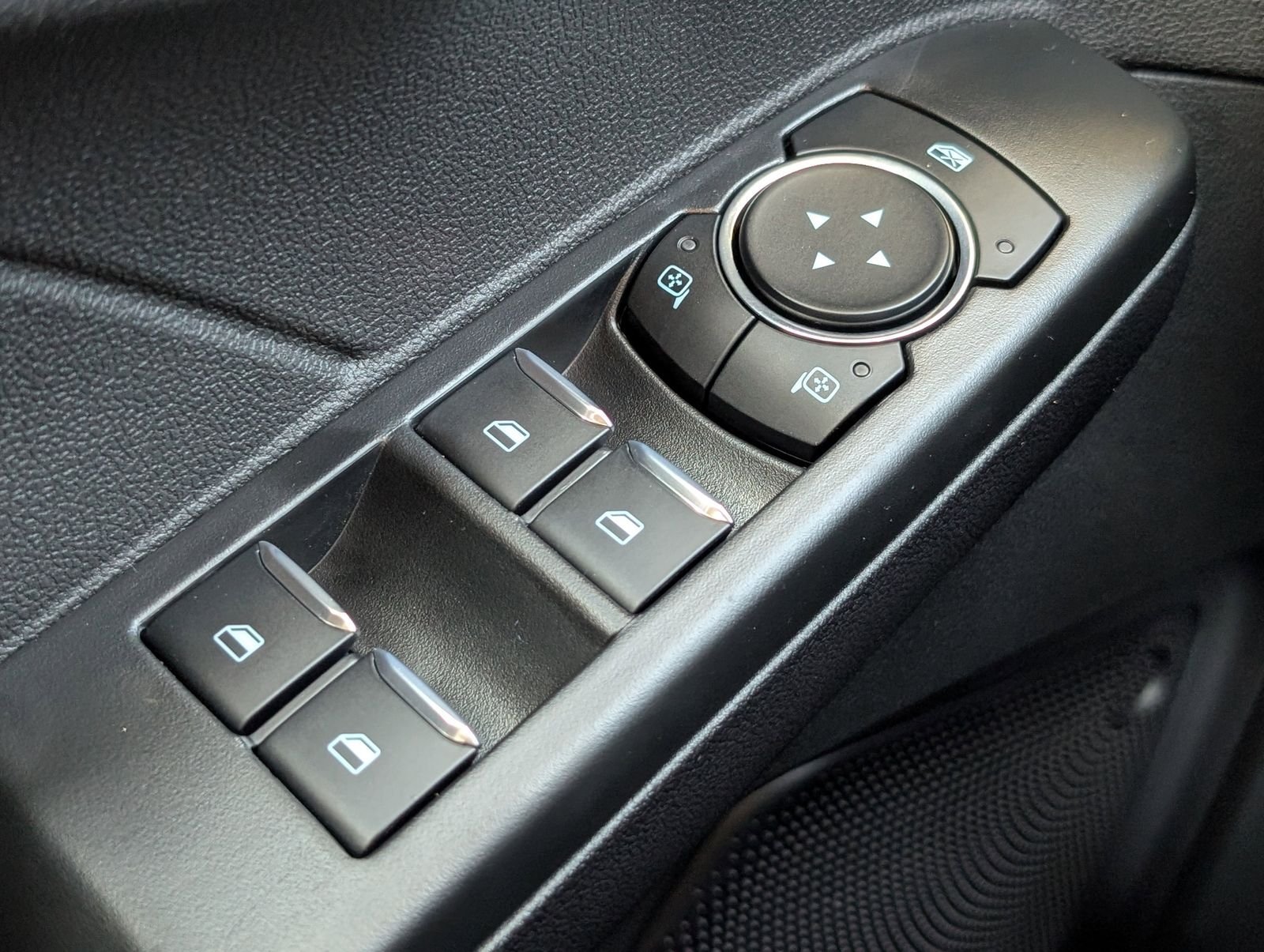 New 2026 Ford Escape Active w/ Tech Pack #1 FWD image 21