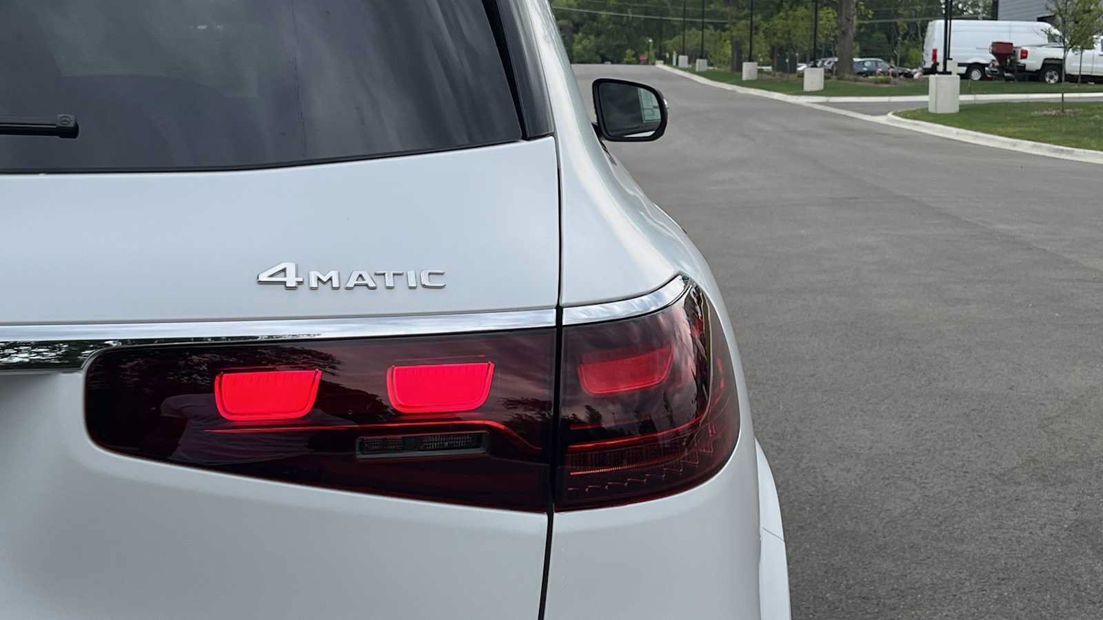 New 2026 Mercedes-Benz GLS 450 4MATIC image 20