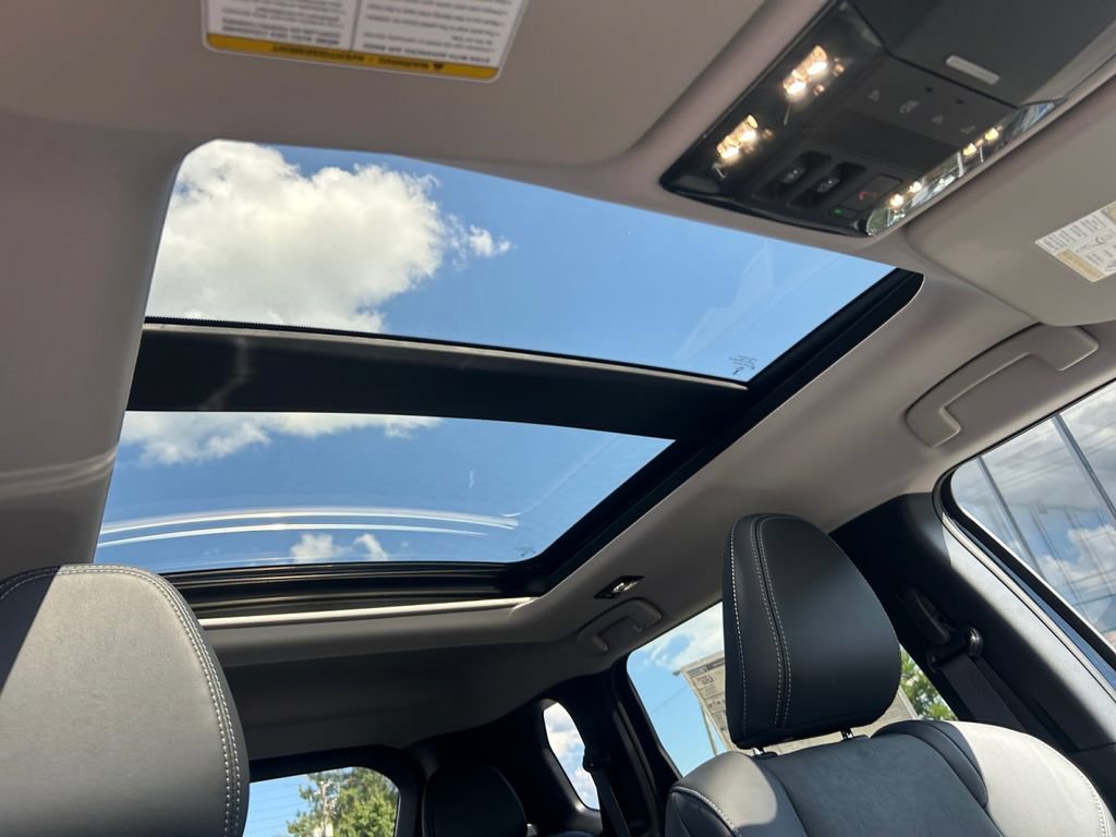 New 2026 Mitsubishi Outlander SE FWD image 16