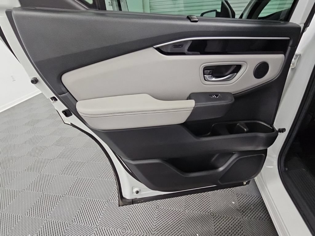 Used 2023 Honda Pilot EX-L image 33