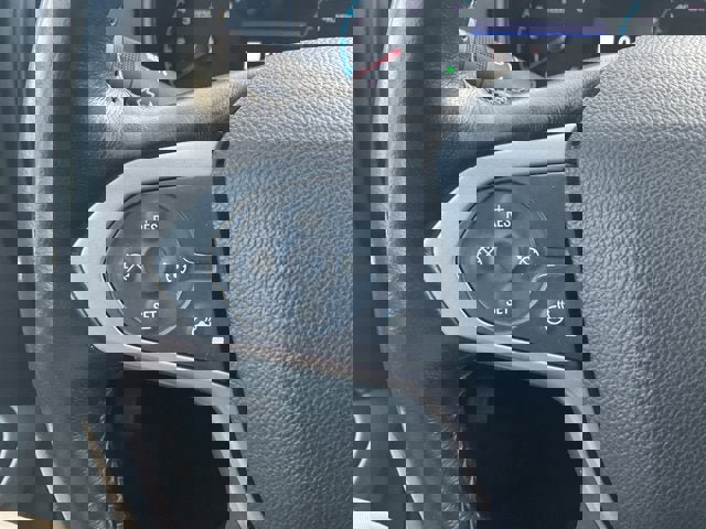 Used 2021 Chevrolet Colorado LT w/ Luxury Package image 19