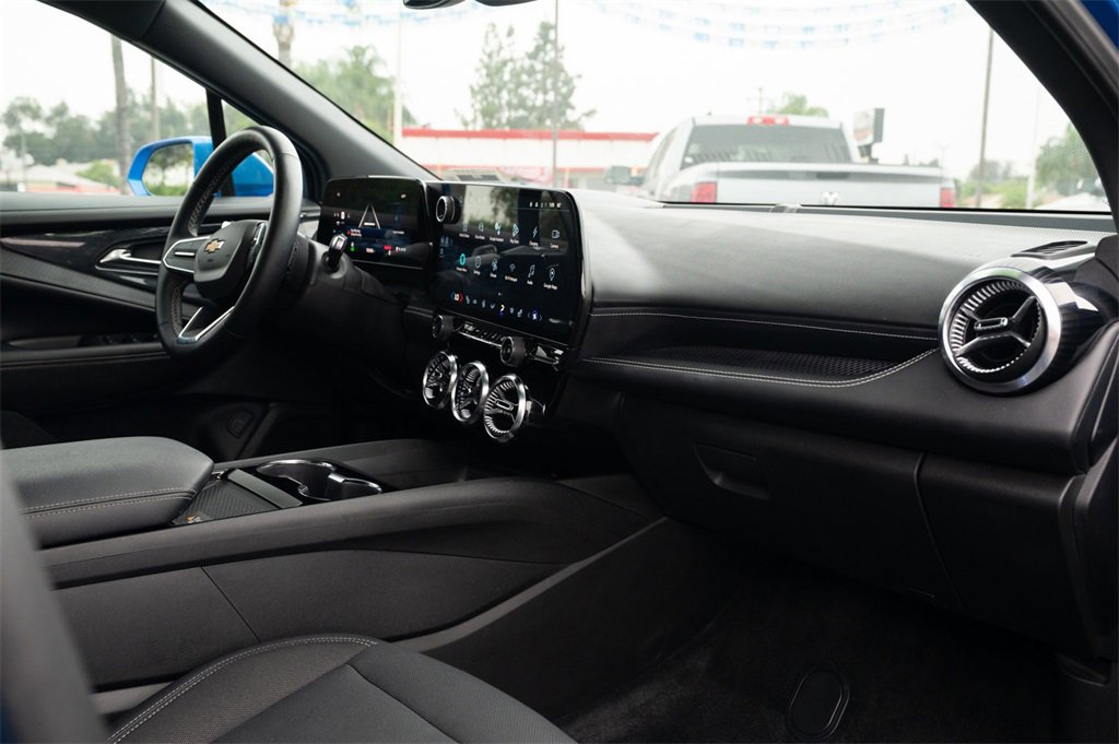 Used 2024 Chevrolet Blazer EV LT image 41