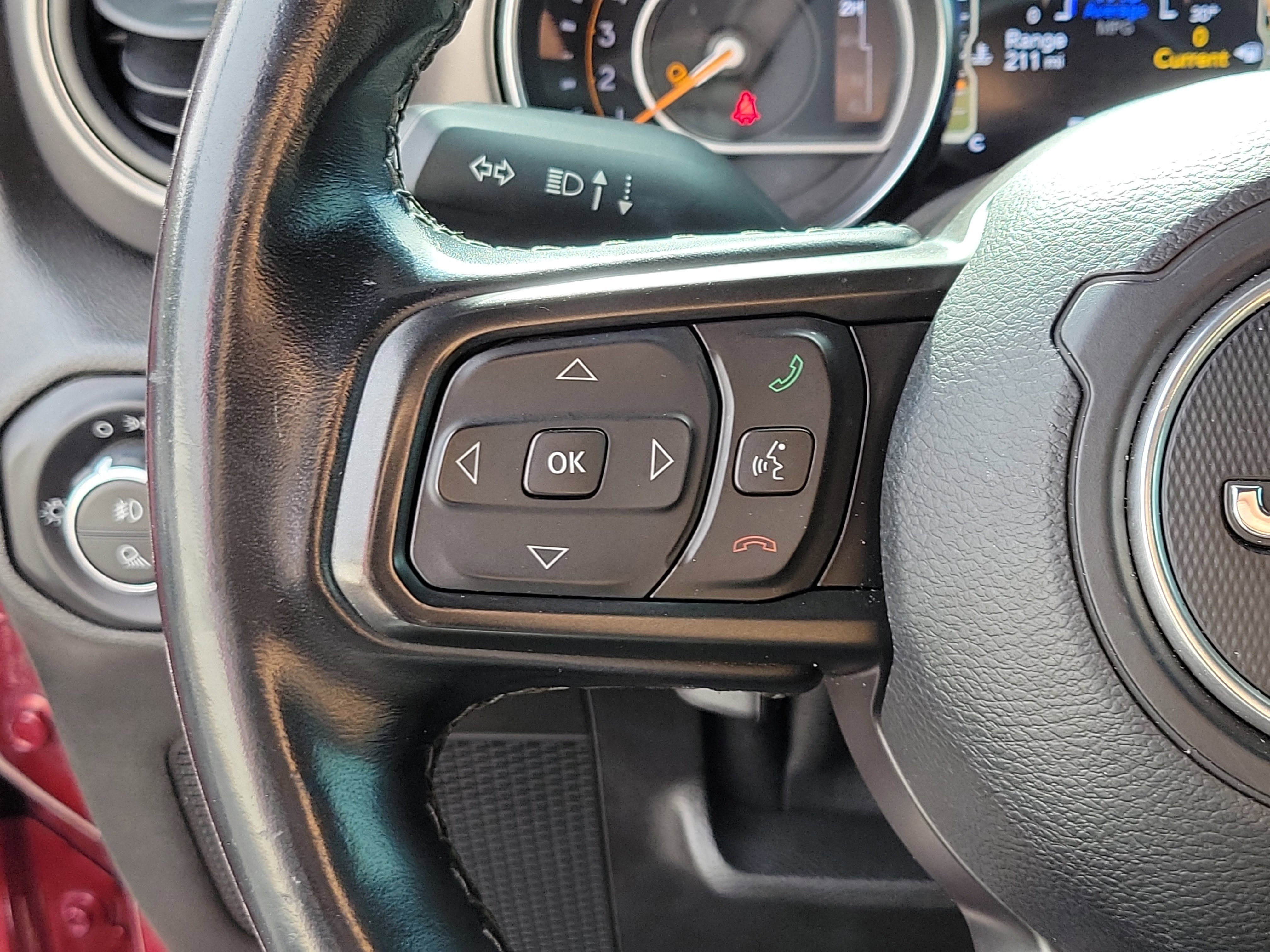 Used 2021 Jeep Gladiator Sport image 26