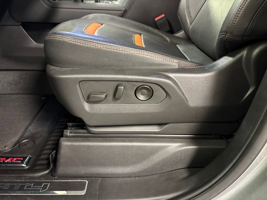 Used 2023 GMC Sierra 1500 AT4 w/ Technology Package image 25