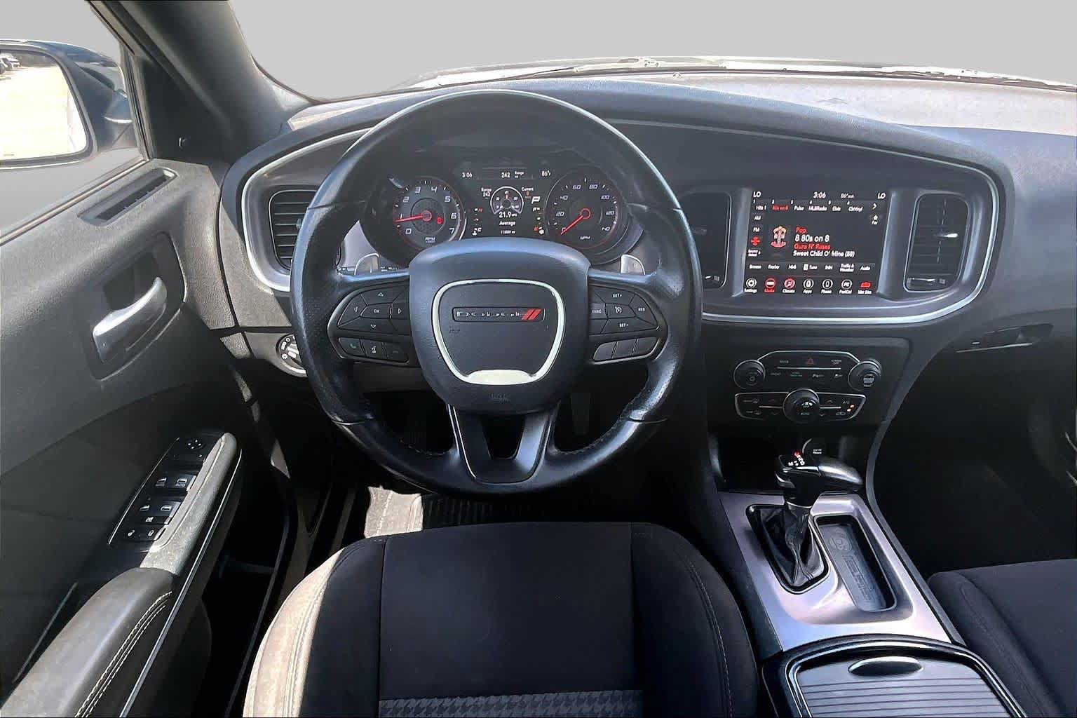 Used 2020 Dodge Charger GT w/ Blacktop Package RWD image 6