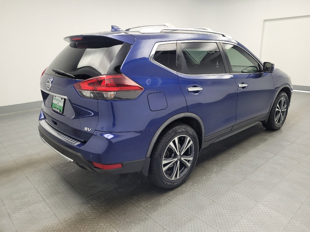 Used 2020 Nissan Rogue SV w/ Premium Package image 9