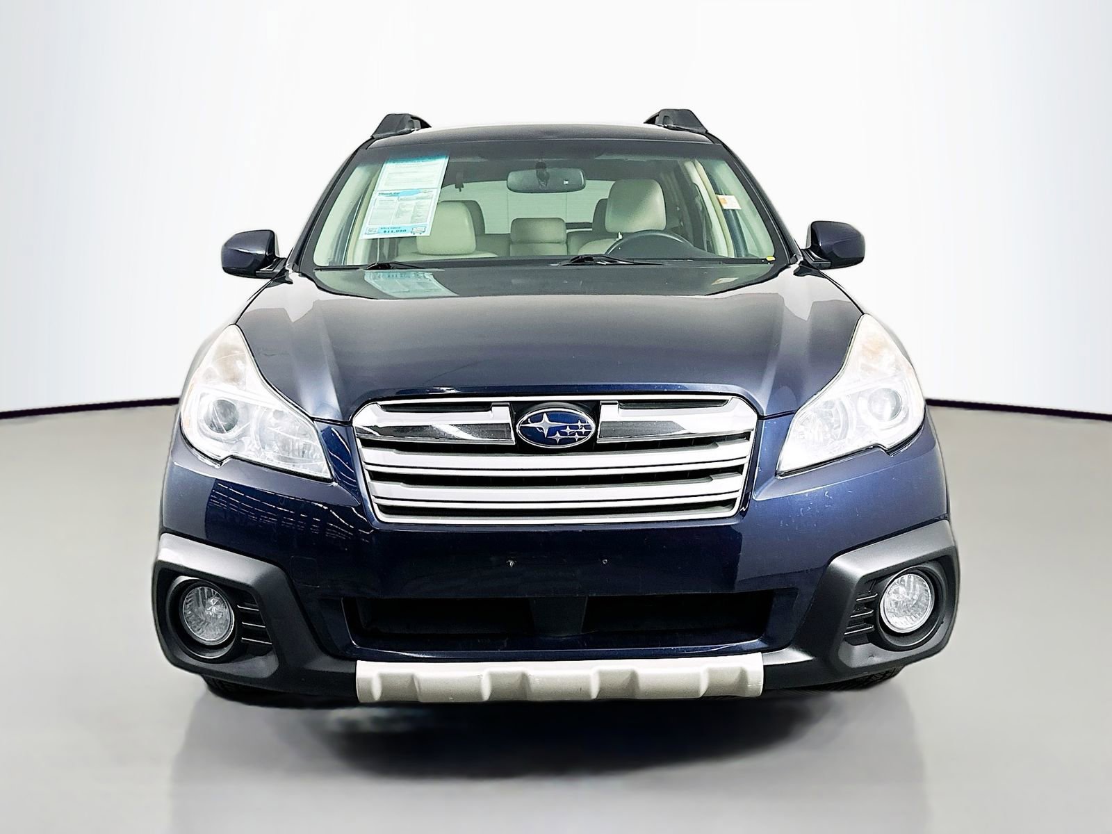 Used 2014 Subaru Outback 3.6R Limited AWD/4WD image 3