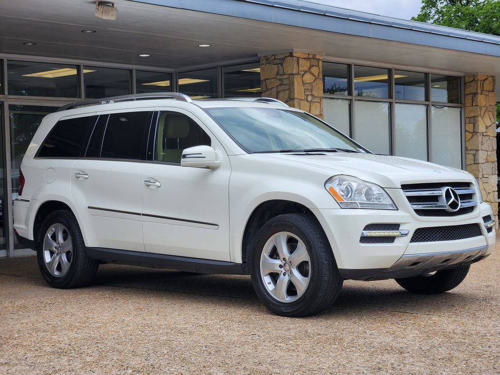 Used 2012 Mercedes-Benz GL 450 4MATIC image 3