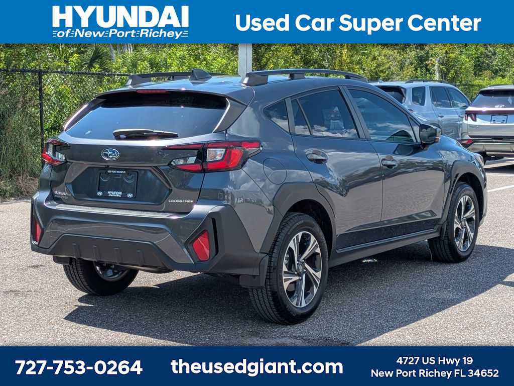 Used 2024 Subaru Crosstrek 2.0i Premium w/ Popular Package #4 AWD/4WD image 5