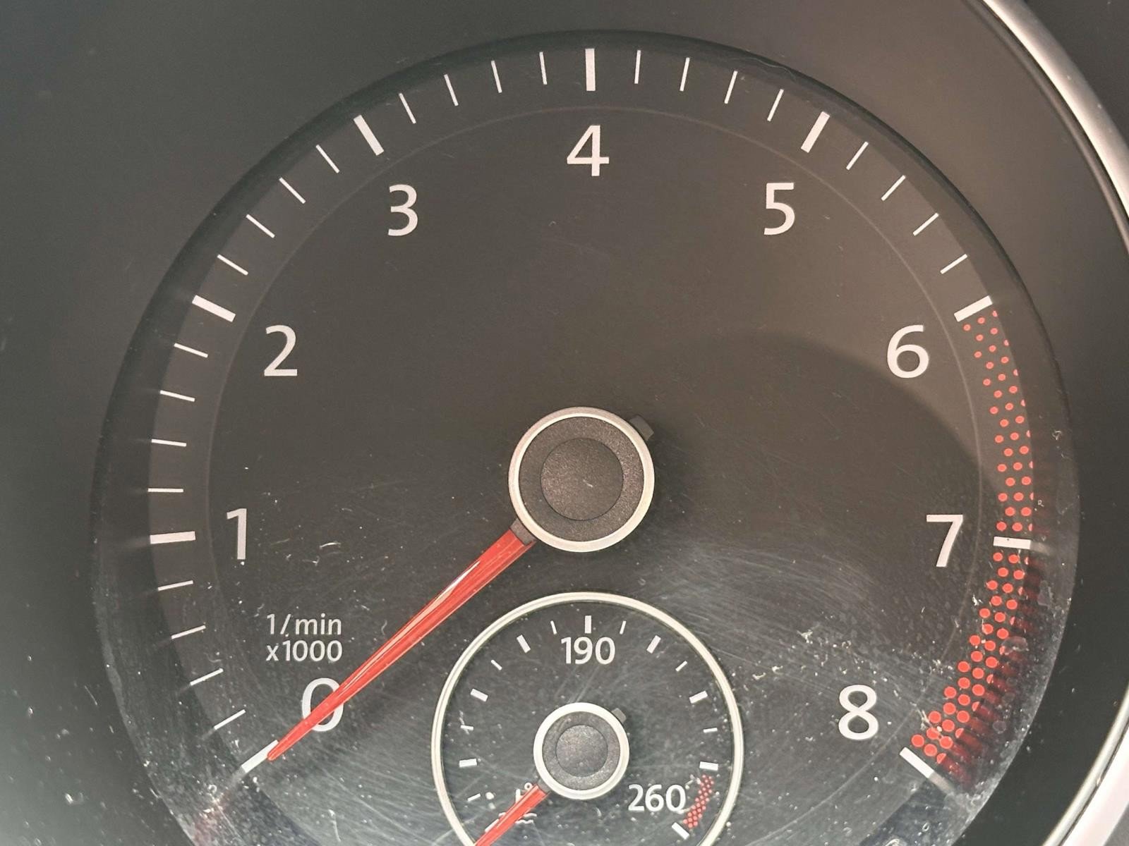 Used 2012 Volkswagen Golf 4-Door image 25