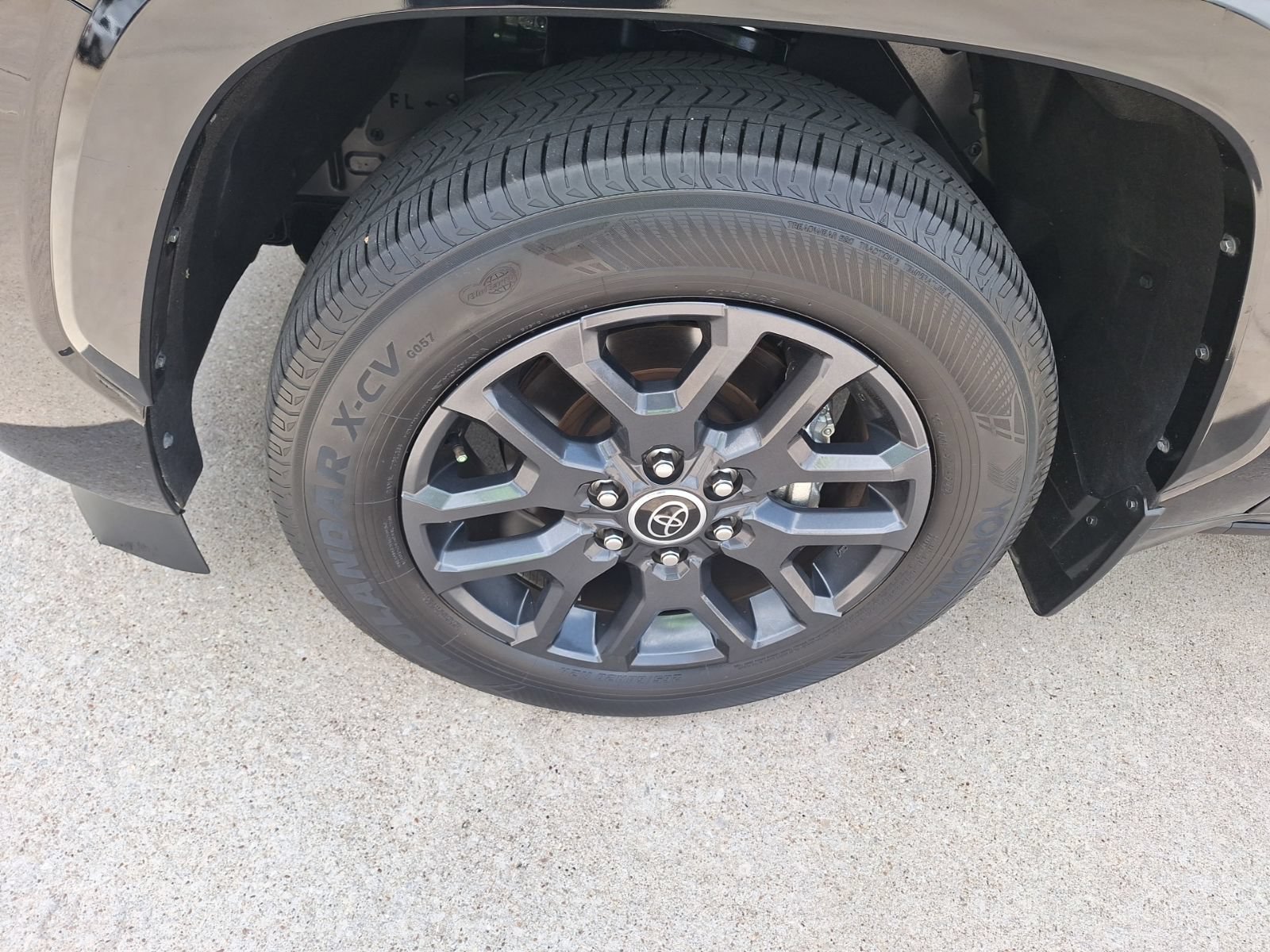 Used 2023 Toyota Sequoia Platinum RWD image 11