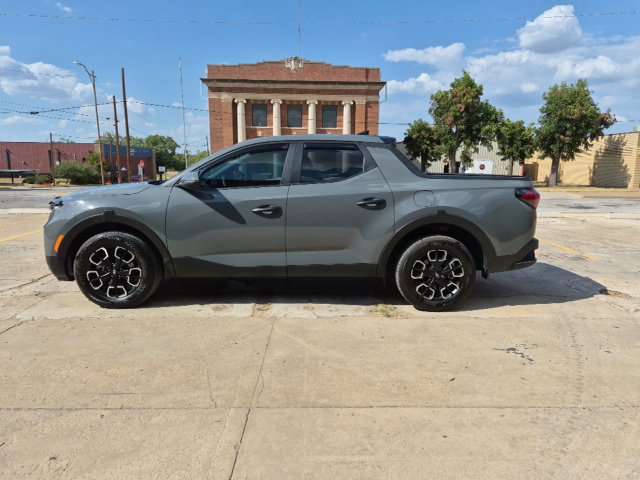 Used 2023 Hyundai Santa Cruz SEL AWD/4WD image 4