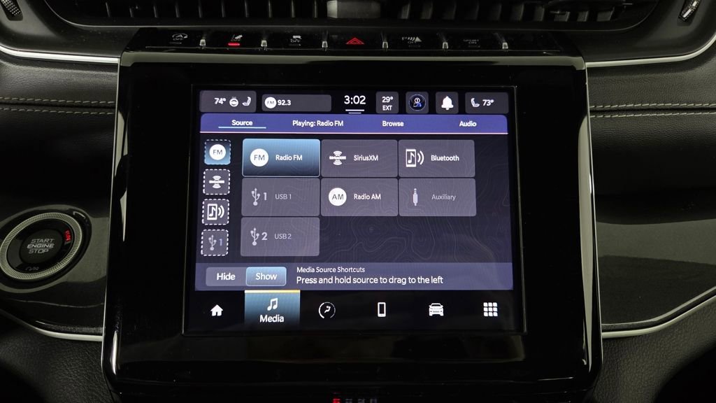 Used 2023 Jeep Grand Cherokee Altitude image 23