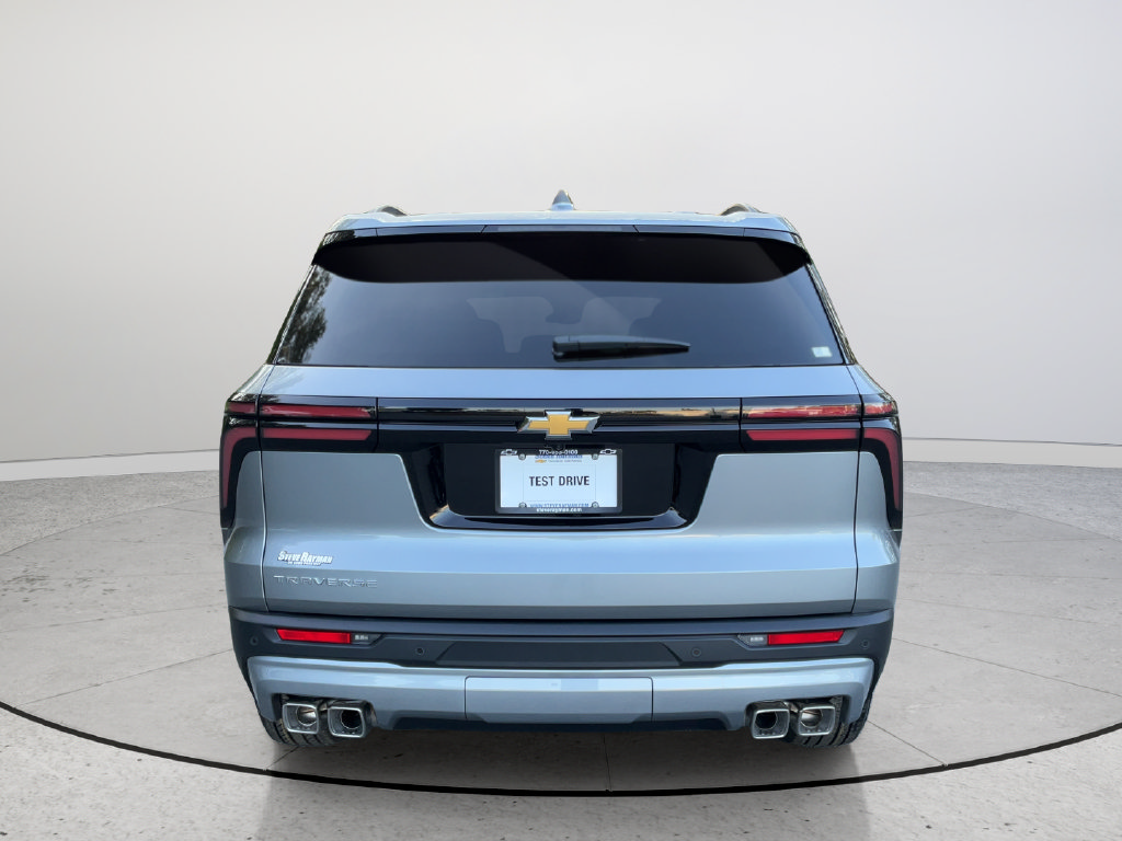 New 2027 Chevrolet Traverse LT w/ LPO, Floor Liner Package FWD image 6