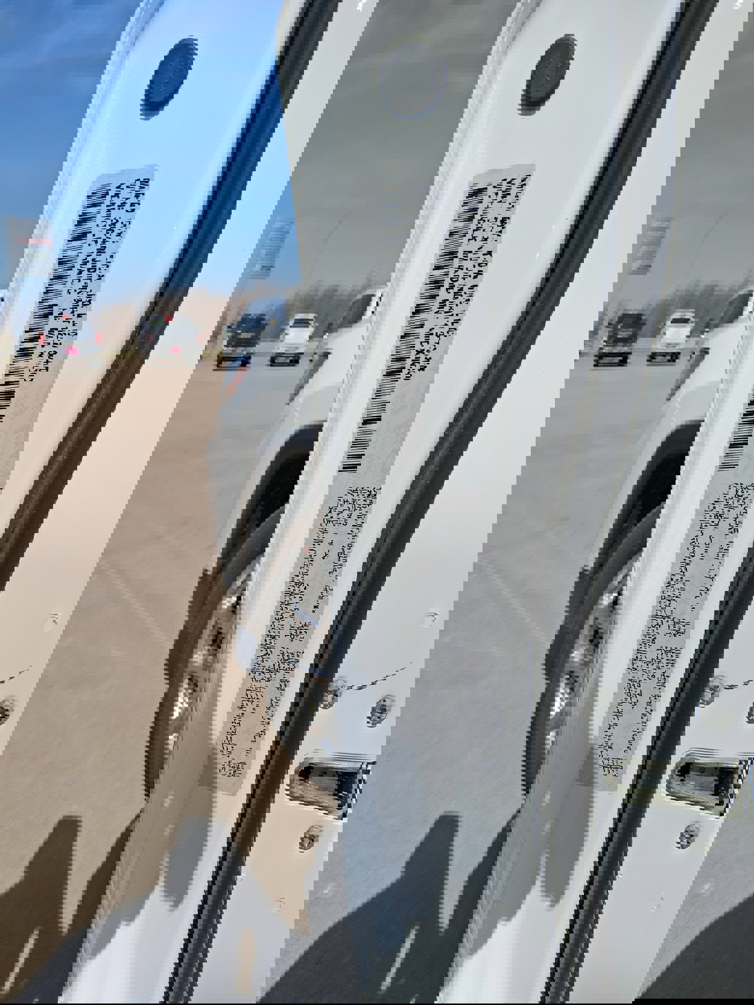 Used 2024 Jeep Compass Latitude image 11