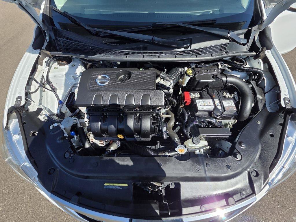 Used 2015 Nissan Sentra SV FWD image 20