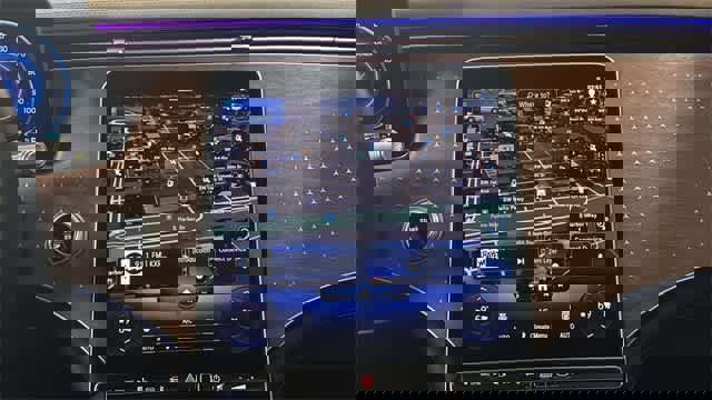 Used 2023 Mercedes-Benz EQS 450+ 4MATIC SUV image 21