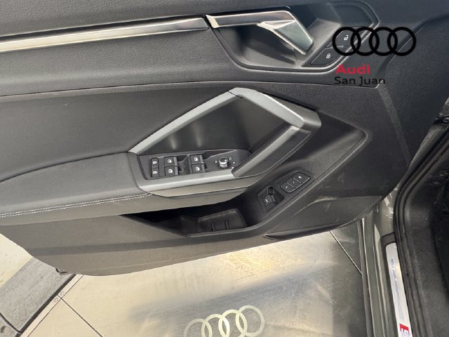 Used 2025 Audi Q3 2.0T Premium AWD/4WD image 29