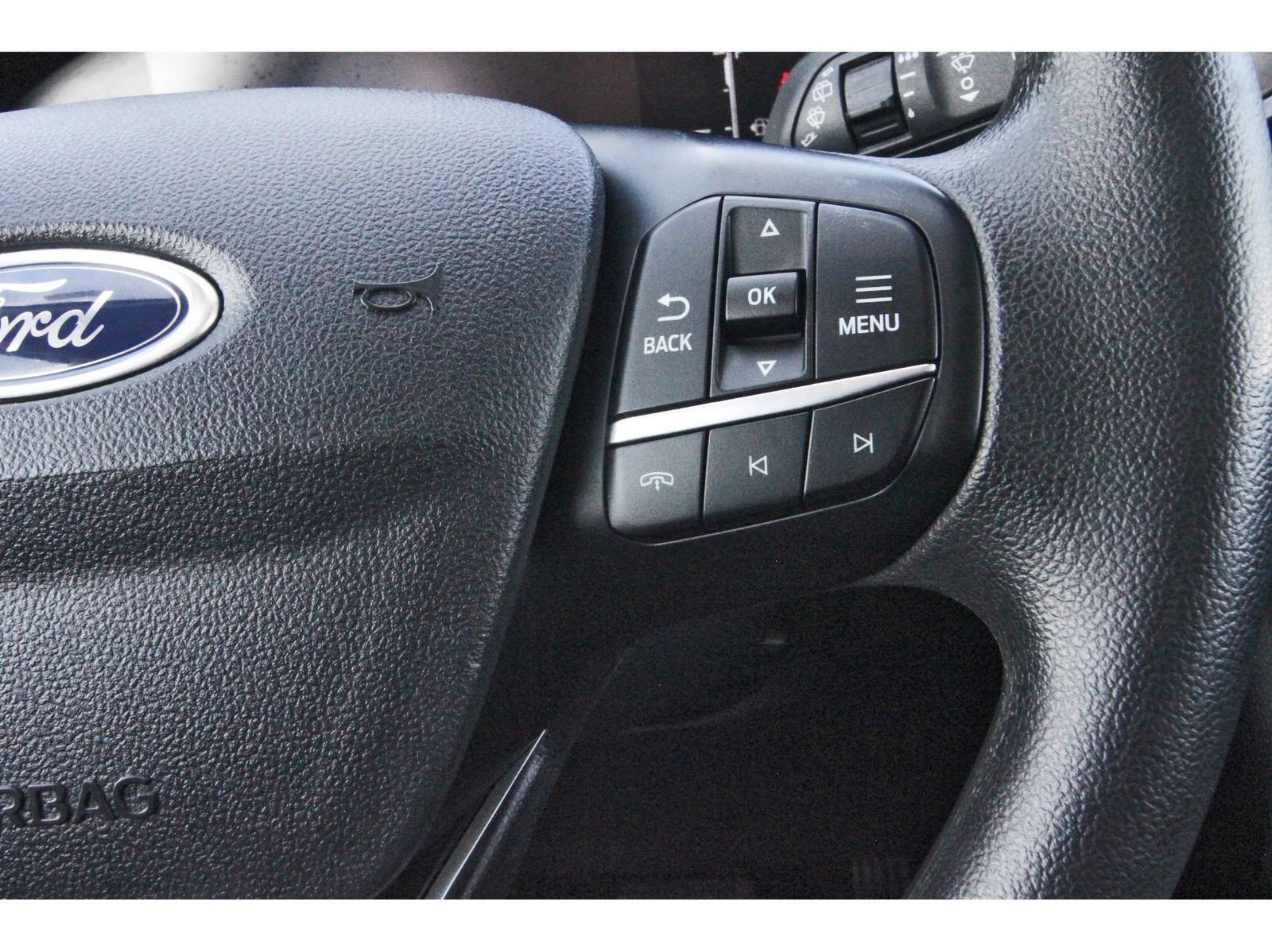 Used 2025 Ford Escape Active FWD image 20
