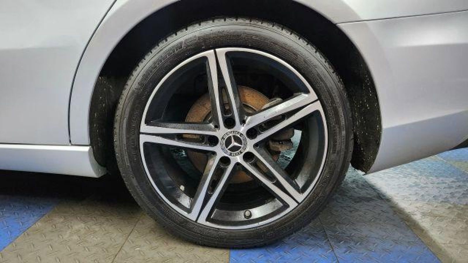 Used 2020 Mercedes-Benz A 220 4MATIC w/ Premium Package image 75