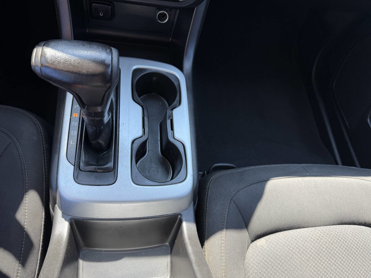 Used 2019 Chevrolet Colorado LT w/ Safety Package image 12