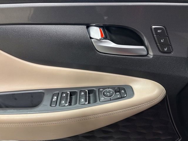 Used 2022 Hyundai Santa Fe Limited AWD/4WD image 24
