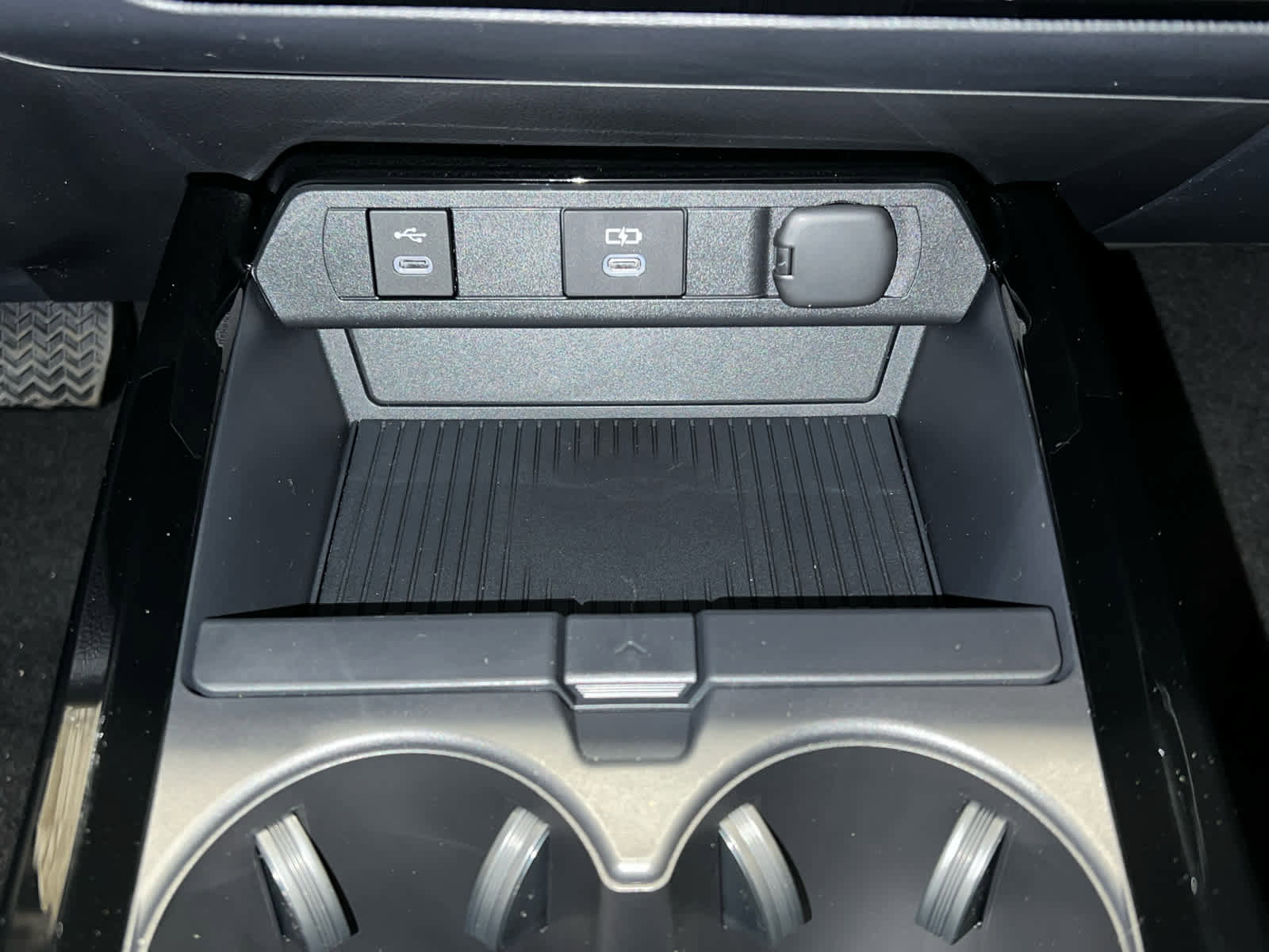 New 2026 Toyota Prius XLE image 23