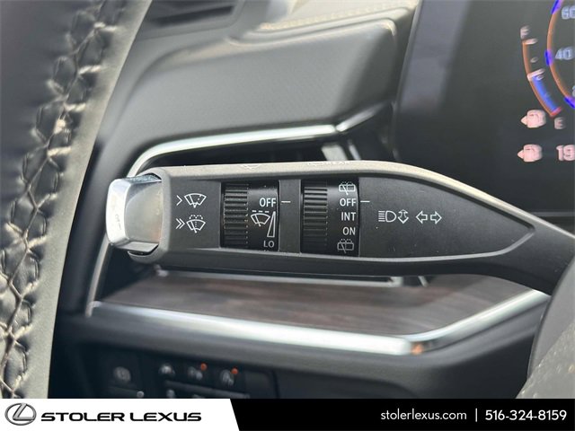 Used 2025 Chevrolet Tahoe Premier image 25