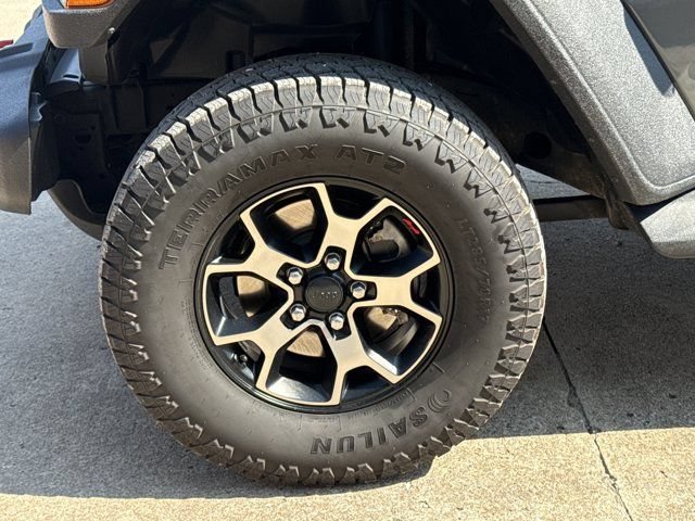 Used 2019 Jeep Wrangler Rubicon AWD/4WD image 14