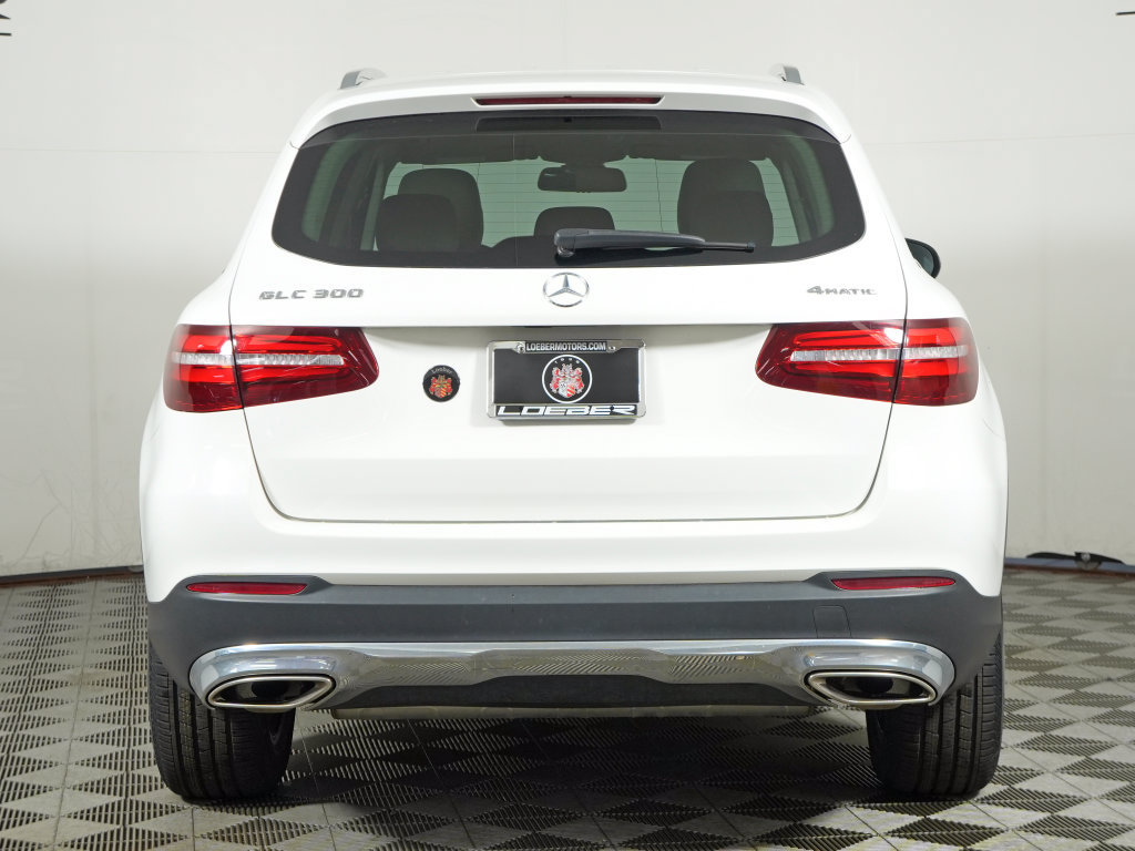 Used 2019 Mercedes-Benz GLC 300 4MATIC image 4