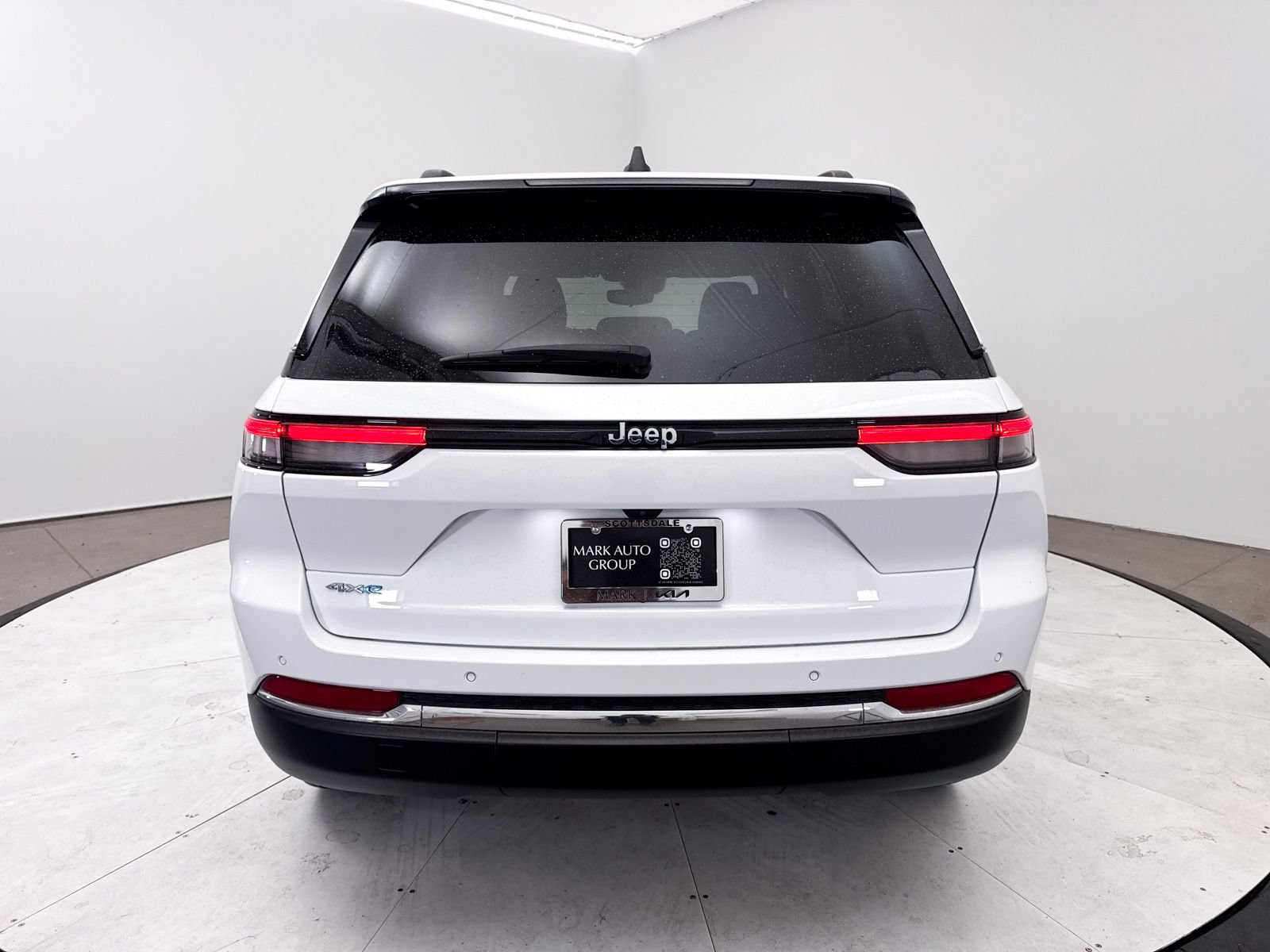 Used 2023 Jeep Grand Cherokee 4WD 4xe image 20