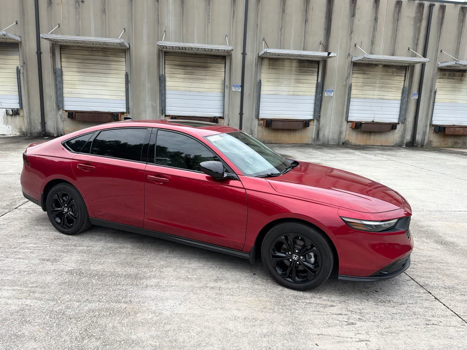 Used 2025 Honda Accord SE image 13